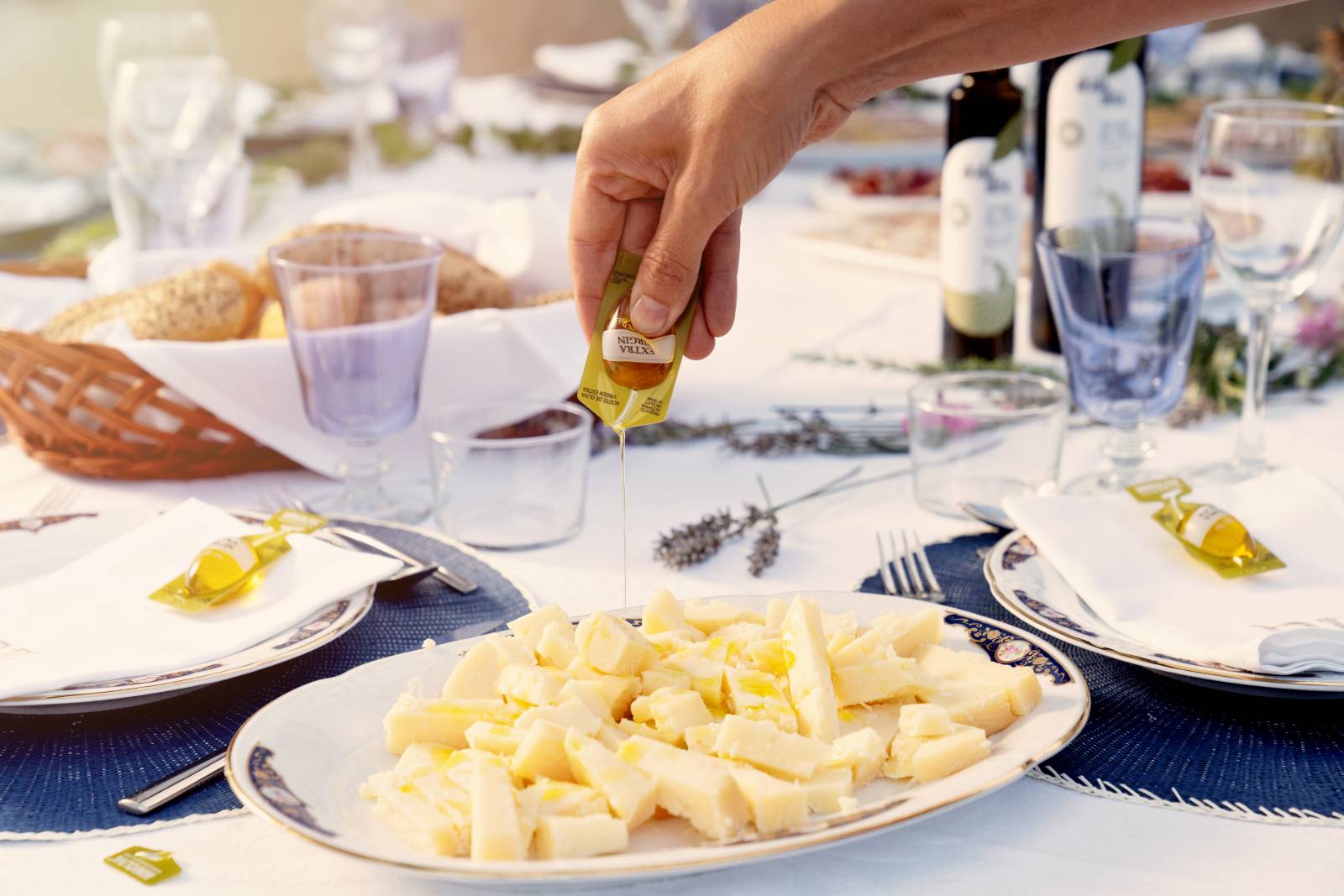 Aceite de Oliva Virgen Extra 50x14ml - Imagen 3