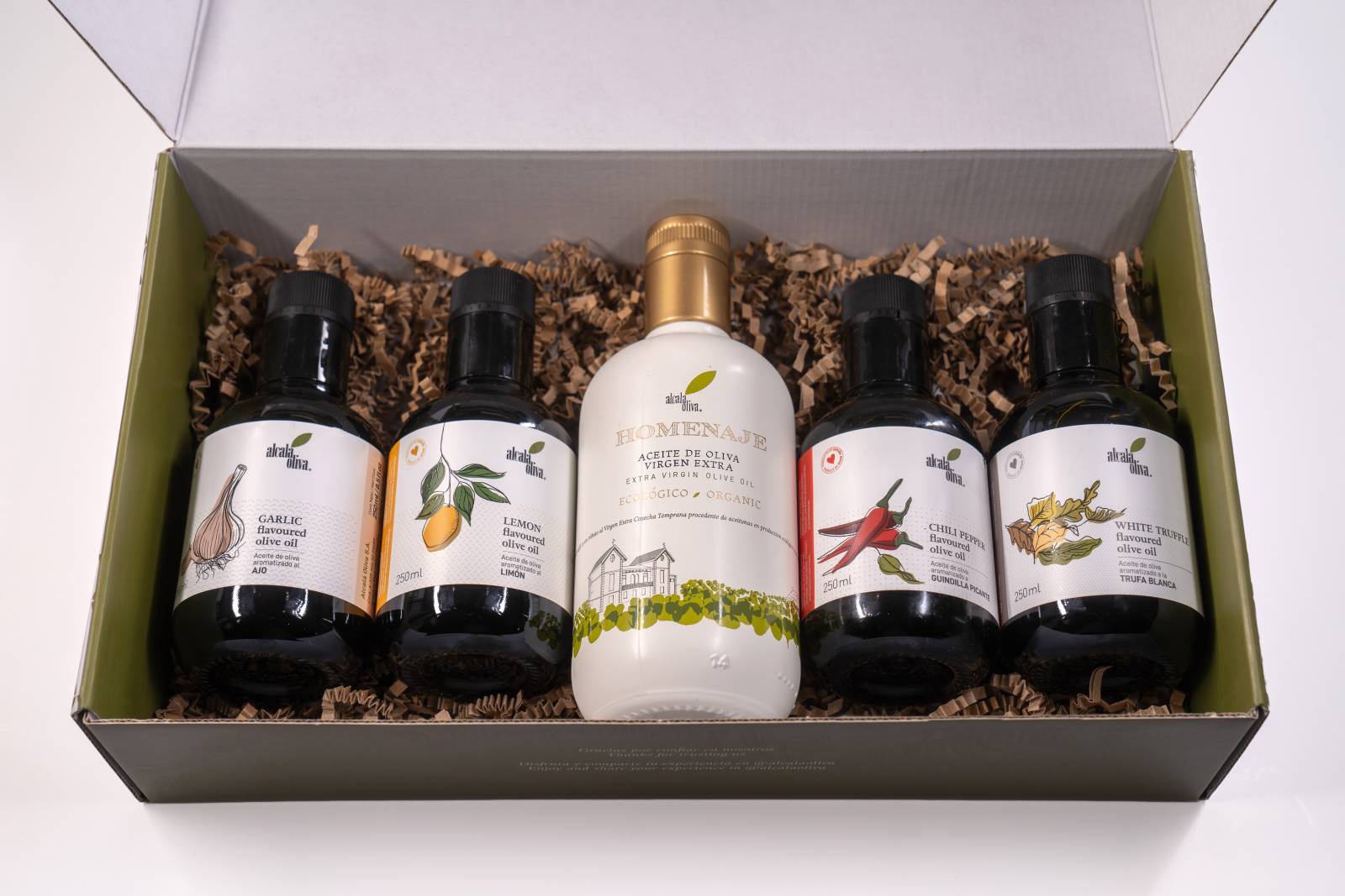 Selección AOVE Orgánico Homenaje 500ml + aceites de oliva aromatizados 4x250ml (trufa blanca, guindilla picante, ajo y limón) - Imagen 3